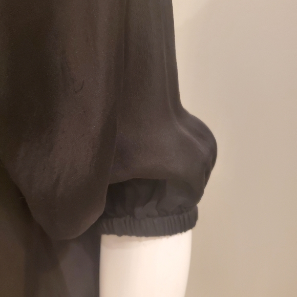 Bebe silk top - Picture 7 of 10